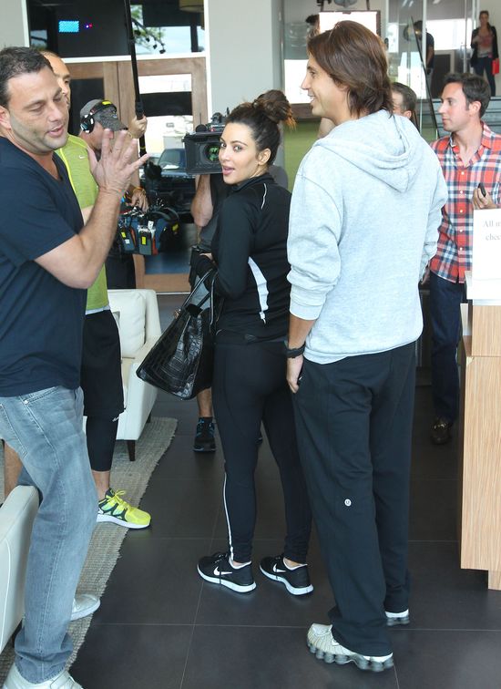 Pupa Kim Kardashian wita nowy dzień (FOTO)