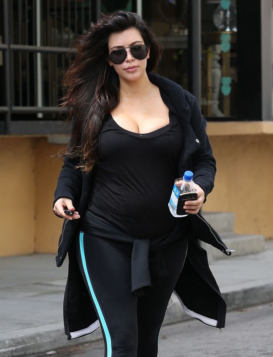 Kim Kardashian wróciła na siłownię (FOTO)