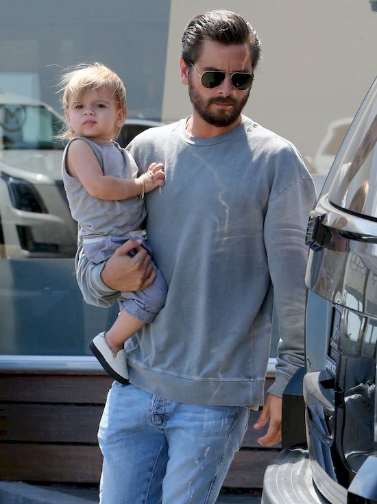 Niemoralna propozycja Scotta Disicka dla Kourtney Kardashian (VIDEO) Niemoralna propozycja Scotta Disicka dla Kourtney Kardashian (VIDEO)