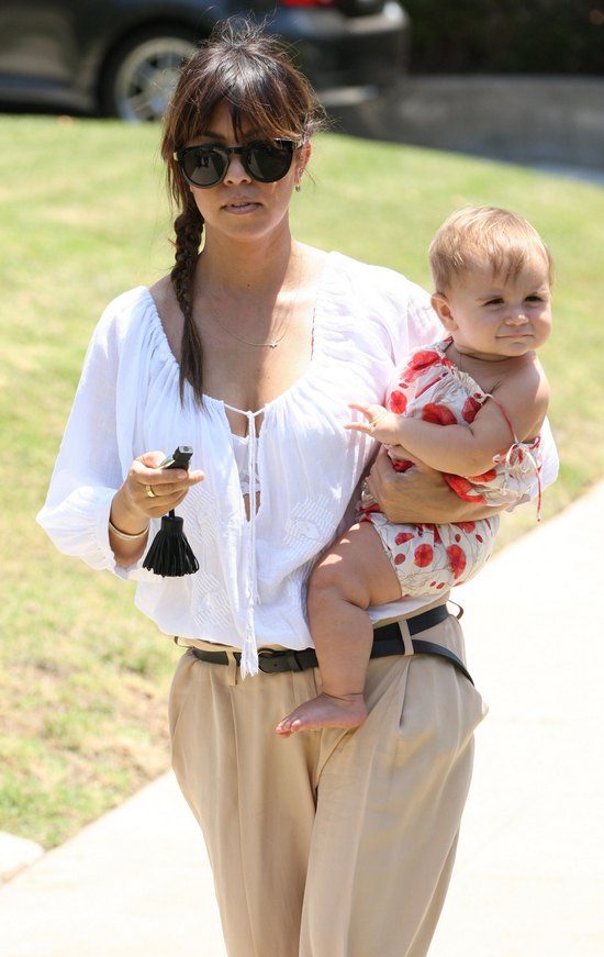 Kourtney Kardashian z dzieciakami (FOTO)