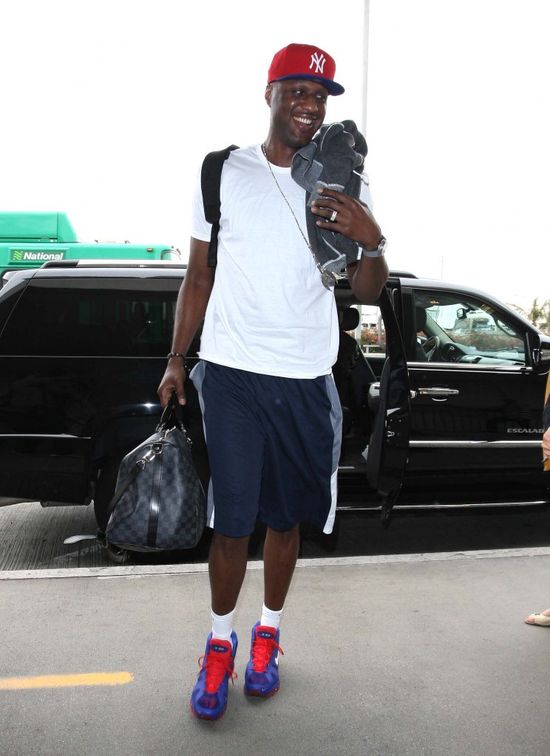 Co za wstyd. Lamar Odom PIJANY awanturował się i wymiotował w samolocie! 