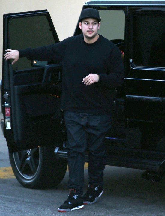 Smutna i samotna Kim Kardashian (FOTO) Smutna i samotna Kim Kardashian (FOTO)