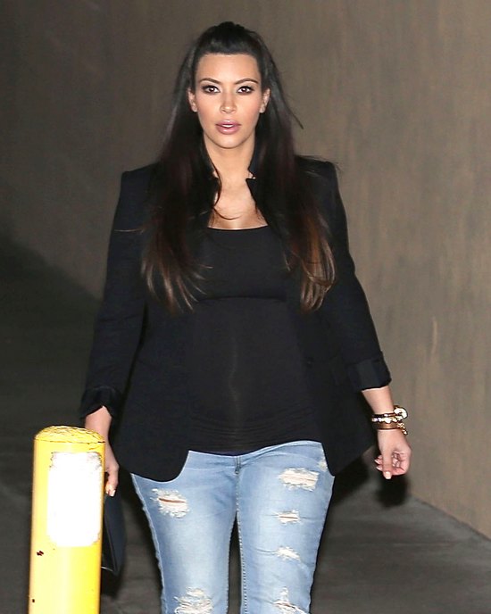 Smutna i samotna Kim Kardashian (FOTO) Smutna i samotna Kim Kardashian (FOTO)