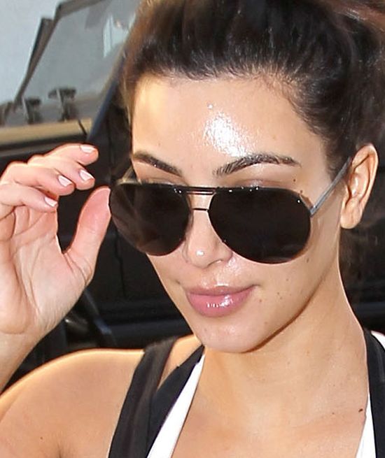 Buła spod pachy Kim Kardashian (FOTO) Buła spod pachy Kim Kardashian (FOTO)