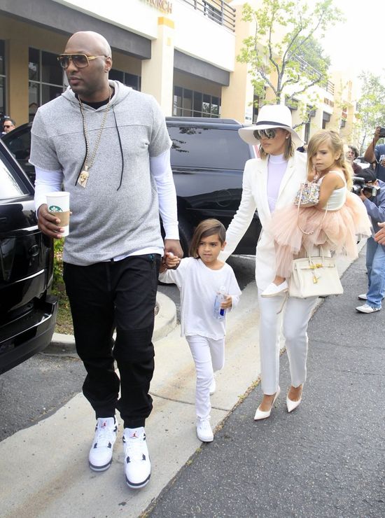 Lamar Odom zostaje BEZDOMNYM! Khloe Kardashian wyrzuciła go z domu!