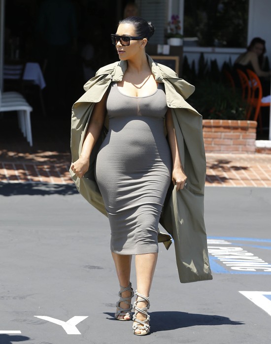 Kim Kardashian wściekła się na Kanye, gdy zobaczyła TO Kim Kardashian wściekła się na Kanye, gdy zobaczyła TO