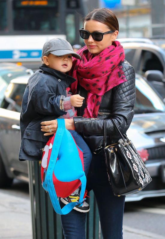 Mały Flynn Bloom robi się coraz bardziej uroczy (FOTO)