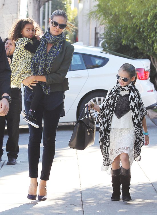 Córka gwiazdy kopiuje styl mamy (FOTO)