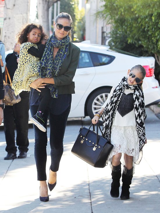 Córka gwiazdy kopiuje styl mamy (FOTO)