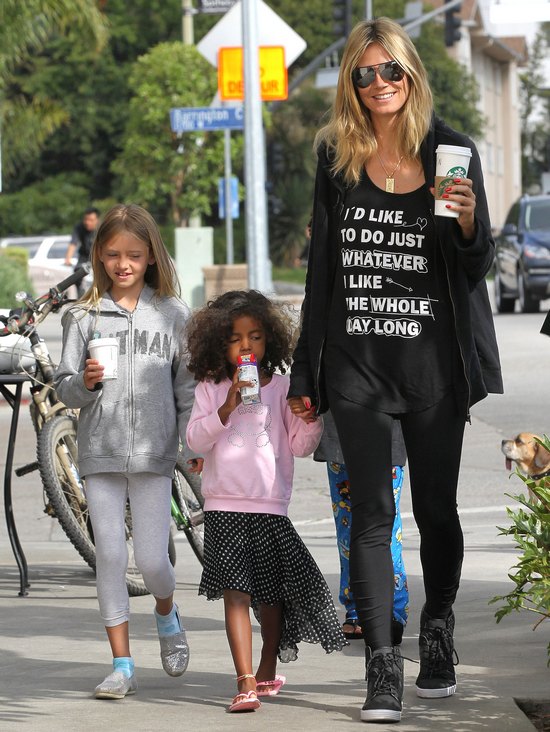 Heidi Klum zabrała dzieciaki na.. kawę (FOTO)