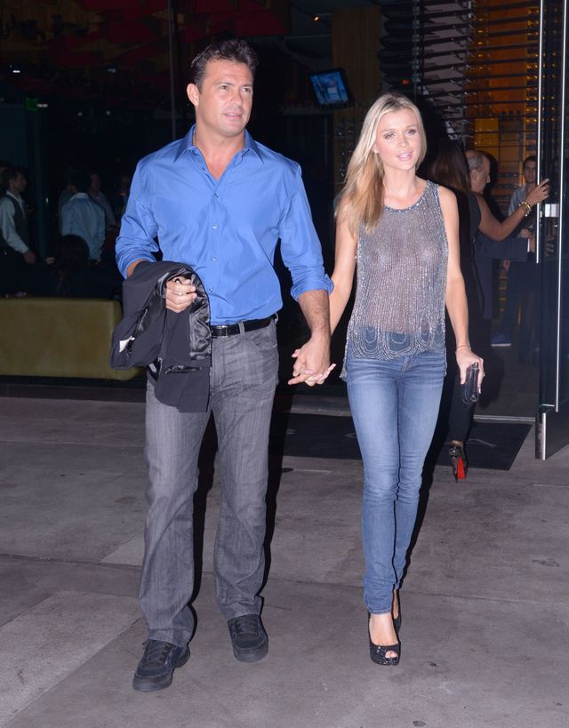 Joanna Krupa - piersi na pełnym widoku (FOTO) Joanna Krupa - piersi na pełnym widoku (FOTO)