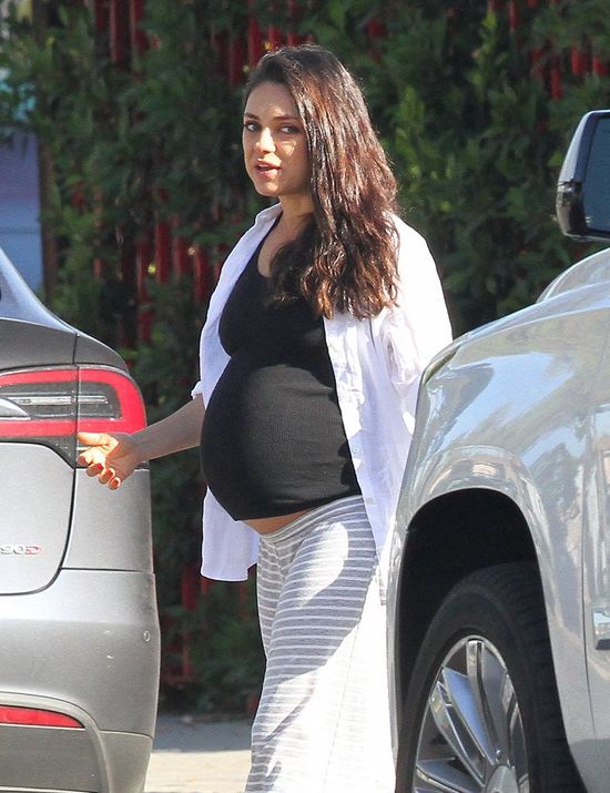 Mila Kunis urodziła! Ashton Kutcher to przewidział płeć?