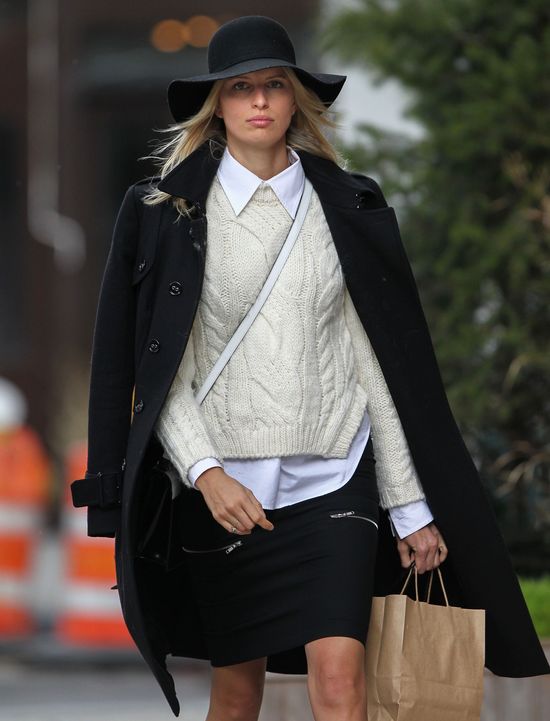 Karolina Kurkova jest modna nie tylko na wybiegu (FOTO)