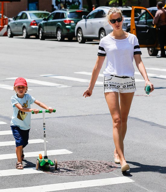 Karolina Kurkova z uroczym synkiem (FOTO)