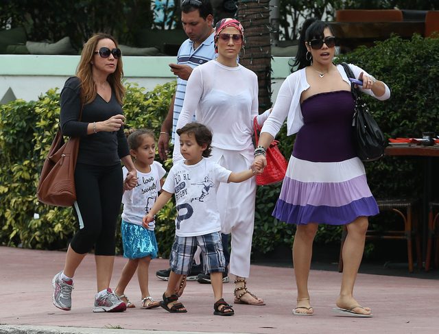 Jak mama Jennifer Lopez zajmuje się dziećmi (FOTO)
