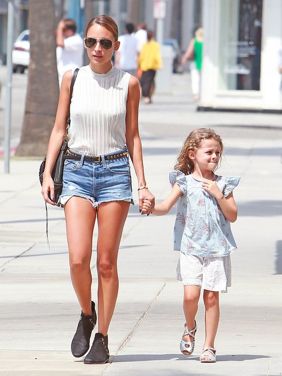 Corka Nicole Richie rośnie jak na drożdżach! (FOTO)