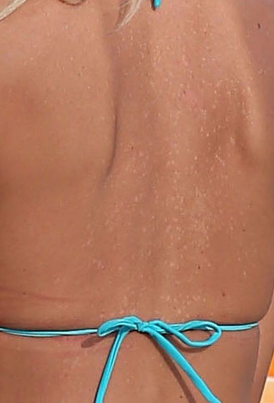 Victoria Silvstedt smaży się w słońcu Miami (FOTO)