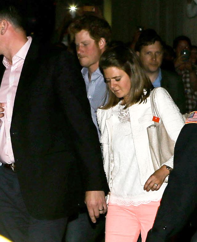 Williamie, Harry! Gdzie się podziały Wasze maniery? (FOTO) Williamie, Harry! Gdzie się podziały Wasze maniery? (FOTO)