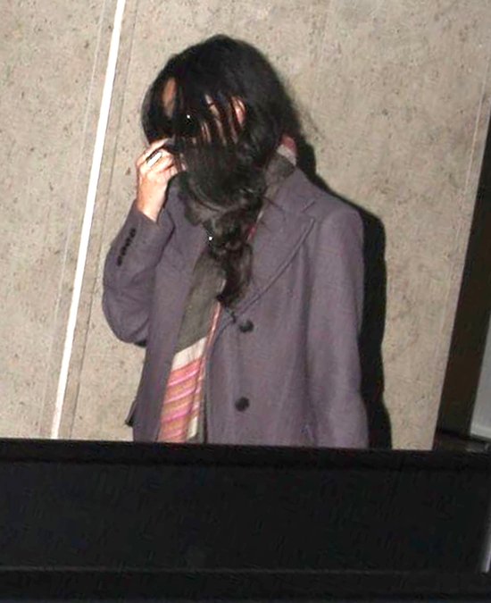 Demi Moore nie chce pokazać twarzy (FOTO)