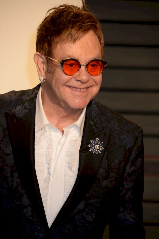 Elton John trafił do szpitala! Grozi mu śmiertelne niebezpieczeństwo