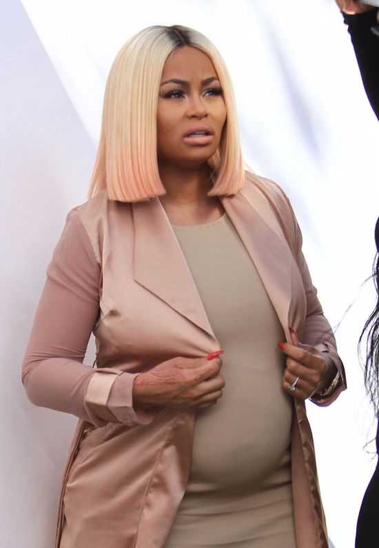 Rob Kardashian wycofuje się z show biznesu?! Blac Chyna straci miliony!