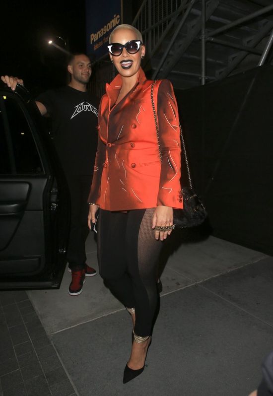 Co za zmiana! Amber Rose w takich włosach wygląda... obłędnie! (FOTO) Co za zmiana! Amber Rose w takich włosach wygląda... obłędnie! (FOTO)