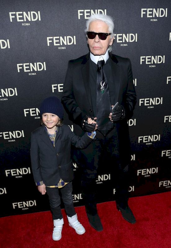 Karl Lagerfeld krytykuje Kim Kardashian! Sama jest sobie winna?