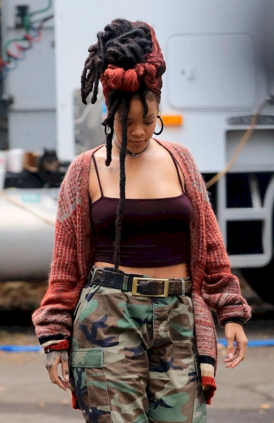Wow! Rihanna idzie w ślady... Boba Marleya?