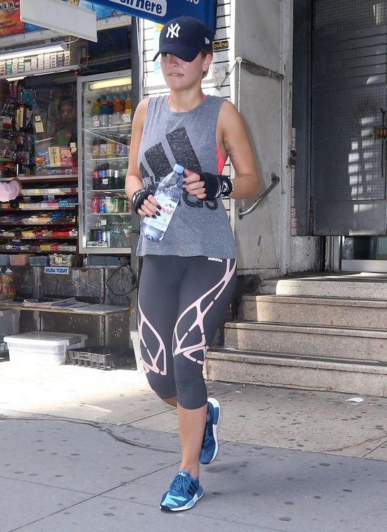 NIE POZNALIBYŚCIE Rity Ory bez makijażu! (FOTO)