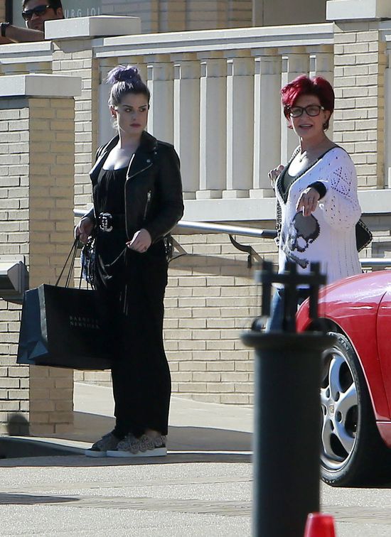 Kelly Osbourne już wróciła z wojaży po Europie (FOTO)