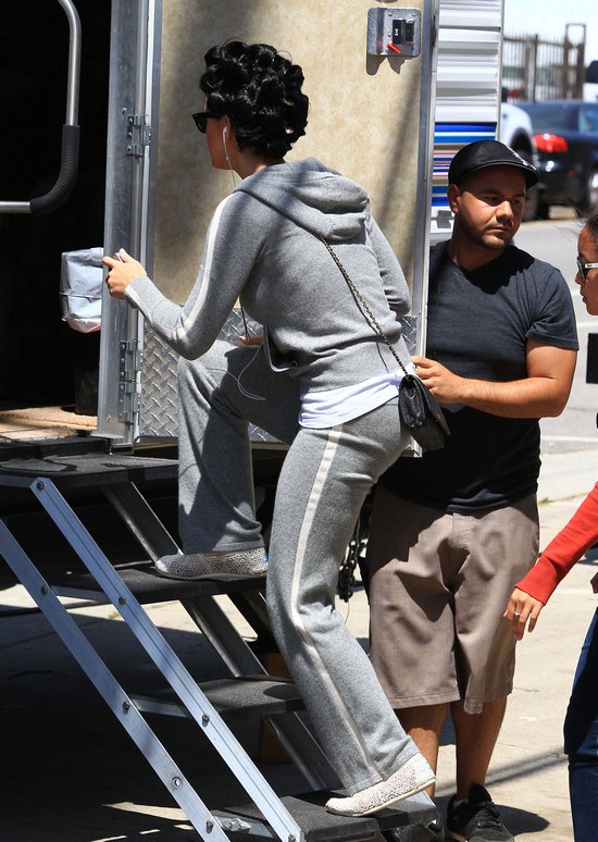 Katy Perry w wałkach (FOTO) Katy Perry w wałkach (FOTO)