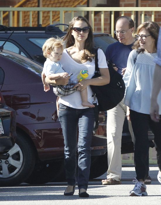 Do kogo podobny jest Aleph, synek Natalie Portman? (FOTO)