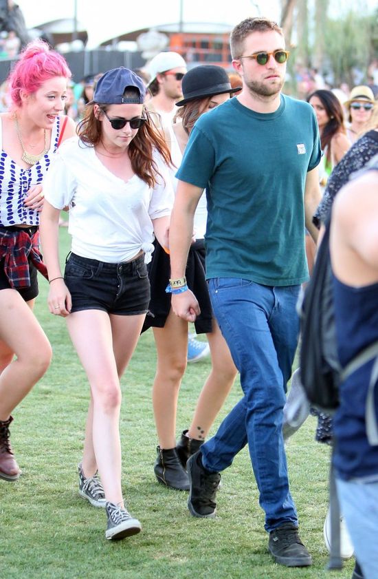 Robert Pattinson nie ukrywa żalu do Kristen Stewart za jej ostatni wywiad Robert Pattinson nie ukrywa żalu do Kristen Stewart za jej ostatni wywiad