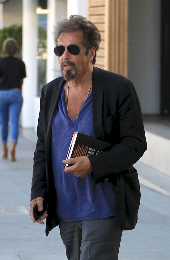 Upojne chwile 77-letniego Al Pacino u boku 38-letniej modelki