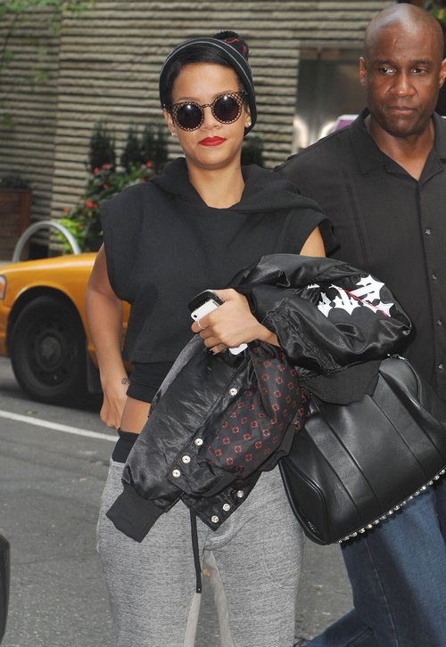 Rihanna ma powody do zadowolenia (FOTO)