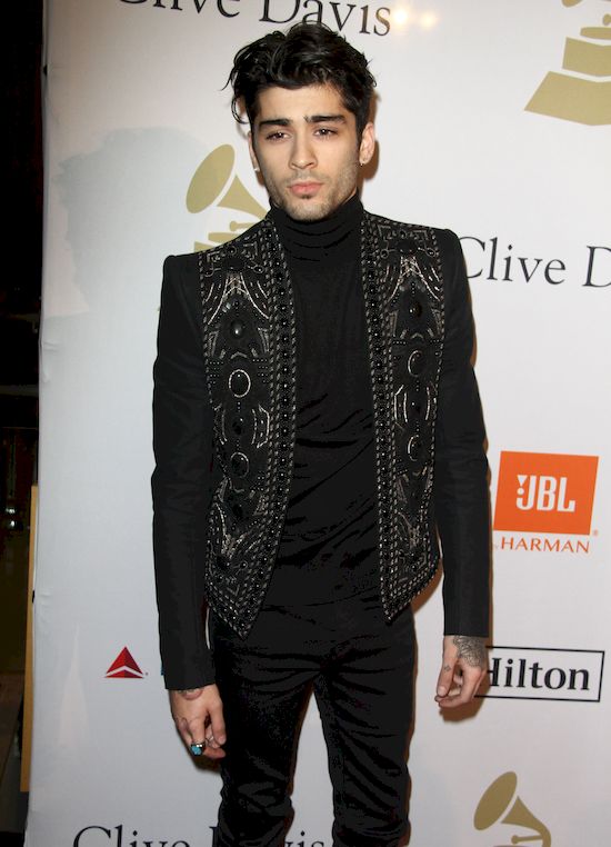 Czy Gigi Hadid ZOSTAWIŁA Zayna Malika?! (VIDEO) Czy Gigi Hadid ZOSTAWIŁA Zayna Malika?! (VIDEO)