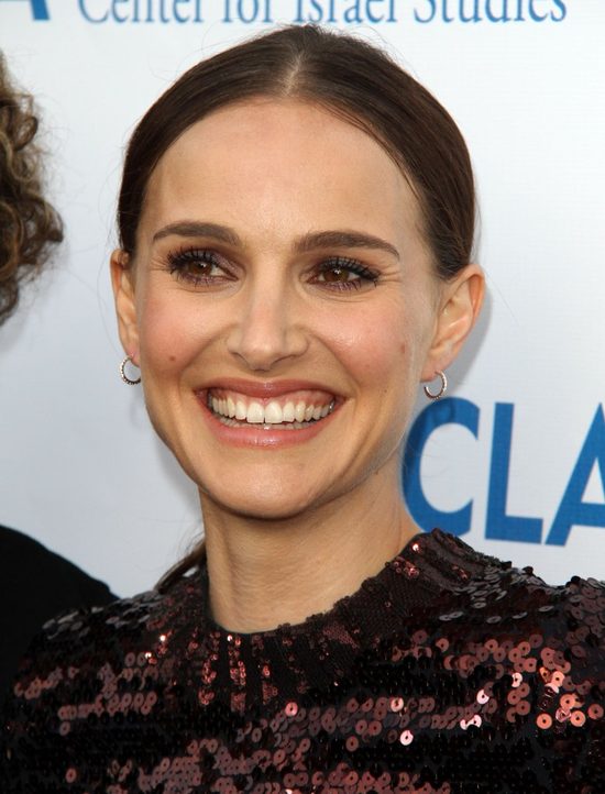 Czy mieszkanie w Paryżu zmieniło styl Natalie Portman? FOTO