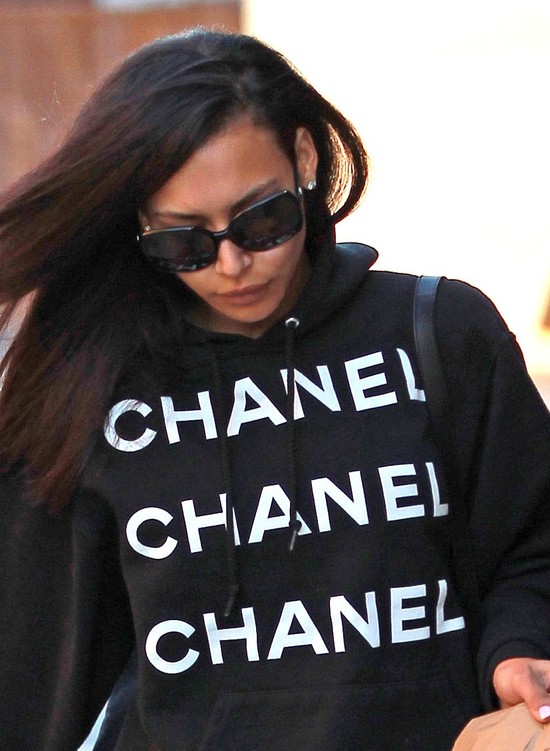 Ten dres zasługuje na miano żenady roku! (FOTO) Ten dres zasługuje na miano żenady roku! (FOTO)