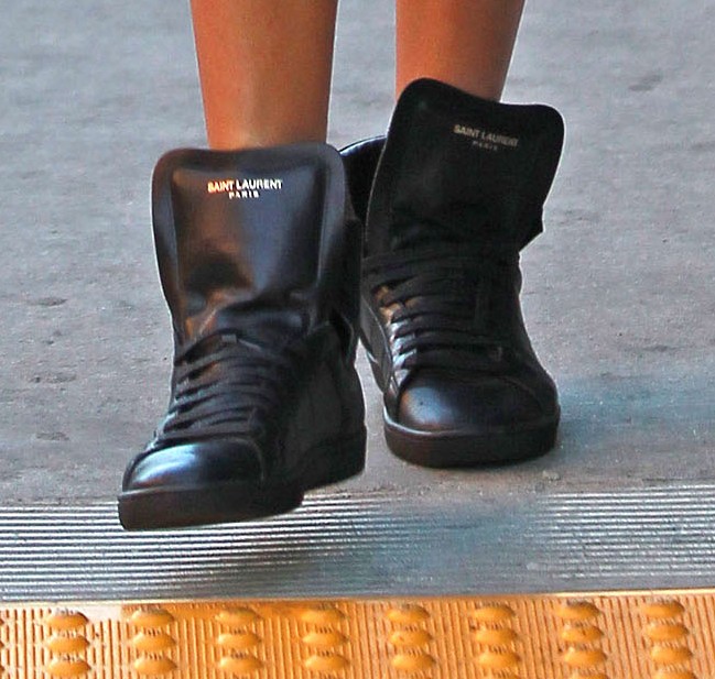 Ten dres zasługuje na miano żenady roku! (FOTO) Ten dres zasługuje na miano żenady roku! (FOTO)