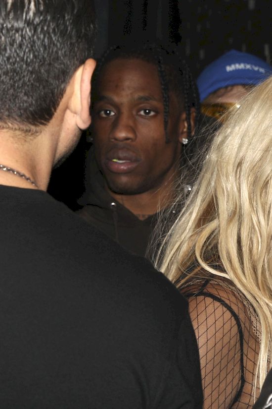 Kylie Jenner i Travis Scott przypieczętowali swoją miłość! 