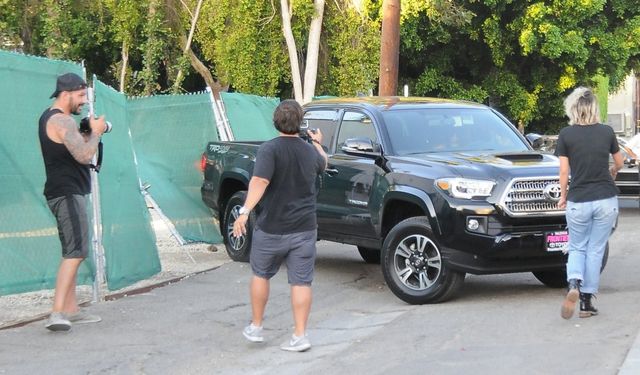 Selena Gomez i gwiazda Glee, Lea Michele, miały wypadek samochodowy! 