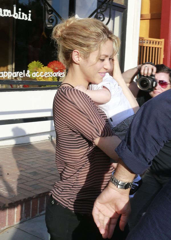 Shakira z Milanem na zakupach (FOTO)