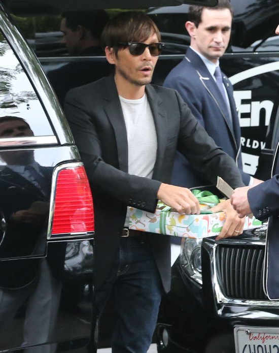 Kto pojawił się na baby-shower u Jessiki Simpson? (FOTO)