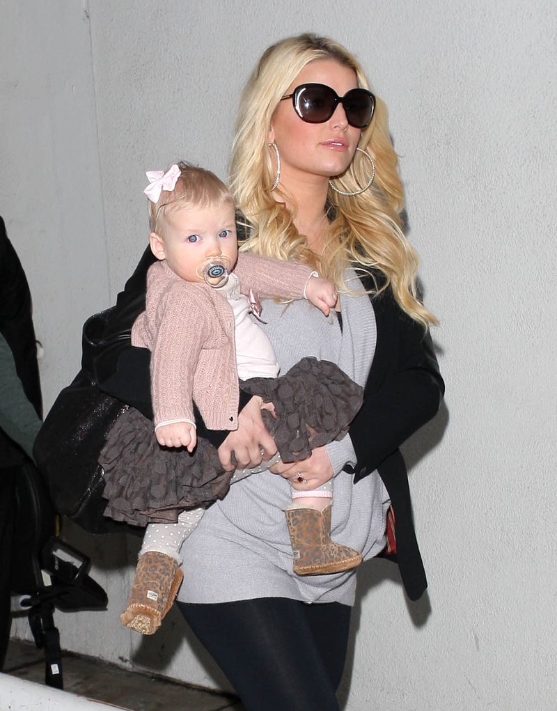 Jessica Simpson - koniec odchudzania (FOTO) Jessica Simpson - koniec odchudzania (FOTO)
