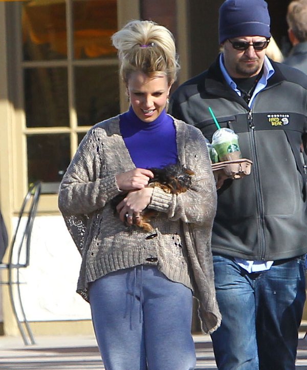 Britney Spears zabrała synów do kawiarni (FOTO)