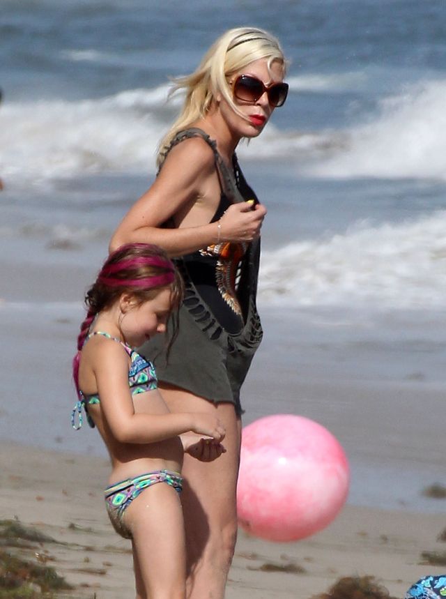 Ma czworo dzieci i wciąż chce uwodzić (FOTO)