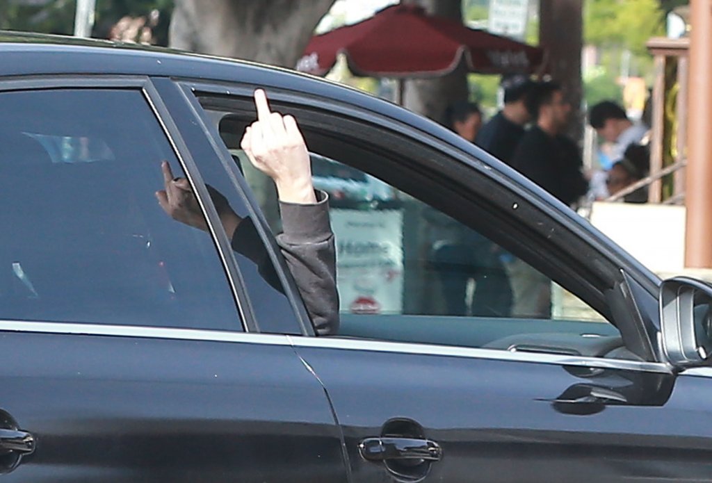 Kristen Stewart nigdy nie nauczy się dobrych manier (FOTO)