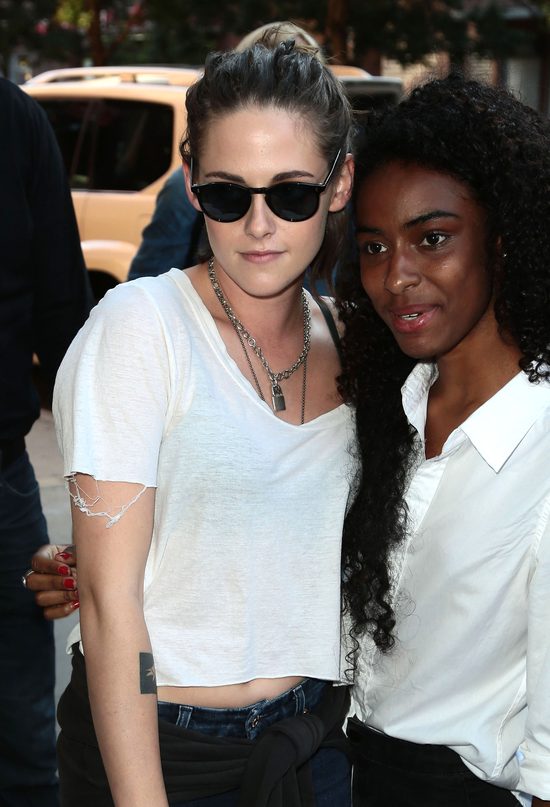 Kristen Stewart o swojej orientacji seksualnej w Nylon Kristen Stewart o swojej orientacji seksualnej w Nylon