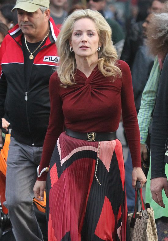 Te piersi wciąż nie potrzebują stanika (FOTO) Te piersi wciąż nie potrzebują stanika (FOTO)