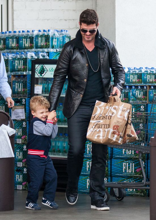 Robin Thicke z 3-letnim synkiem (FOTO)